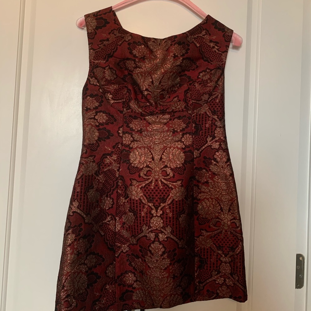 Tracey Reece back bow tie short dress